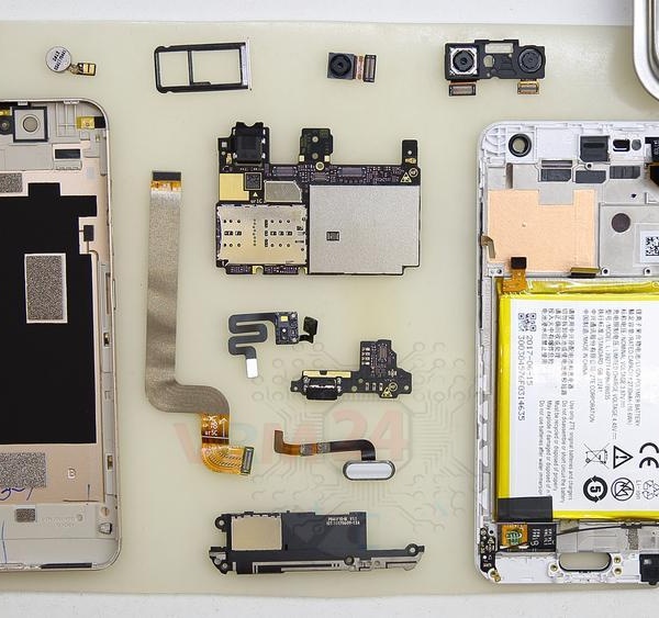 ZTE Blade V8