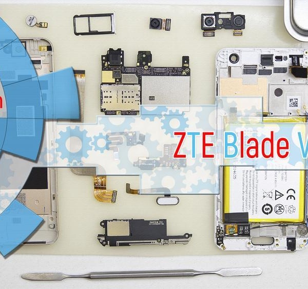 ZTE Blade V8