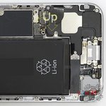 Déconnectez le connecteur de la batterie