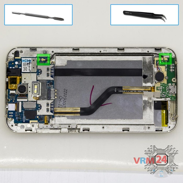 Retirez le câble coaxial