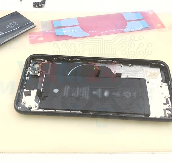 Apple iPhone SE (2nd generation)