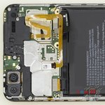 Отсоединяем коннектор аккумуляторной батареи