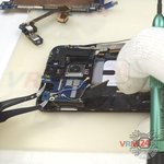 Retire la placa secundaria