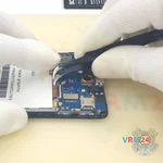 Отсоединяем коннекторы
