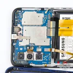 Déconnectez le connecteur de la batterie