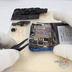 Retirez la carte mère