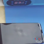 Открываем заднюю крышку