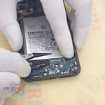 Retire la placa secundaria
