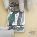 Отсоединяем межплатные шлейфы