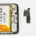 Retire la placa secundaria