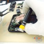 Отсоединяем печатную плату