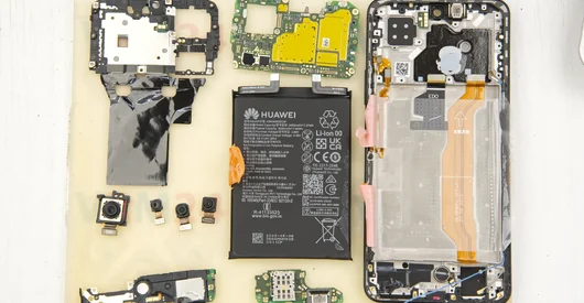 Как разобрать Huawei Nova 10 SE
