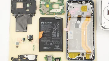 How to disassemble Huawei Nova 13i