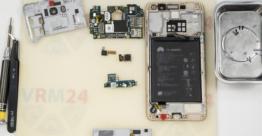 Как разобрать Huawei Y5 (2017)