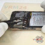 Déconnectez le connecteur de la batterie