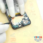 Retirez la carte mère