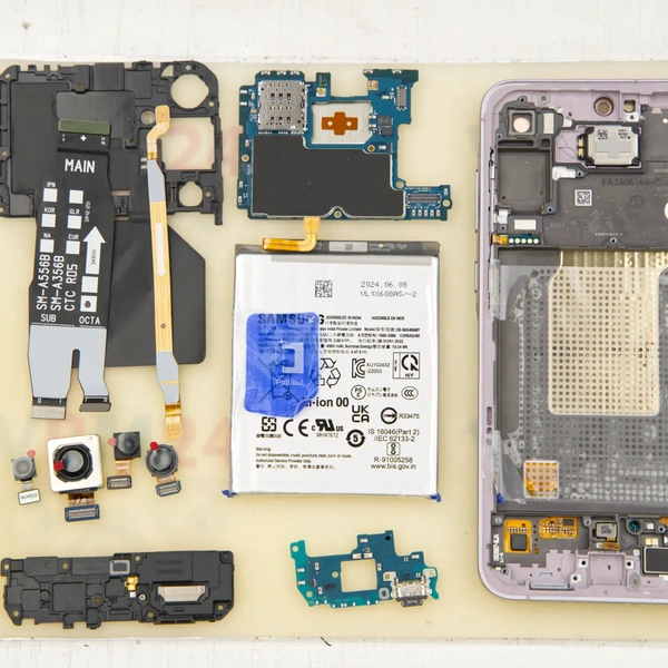 Samsung Galaxy A55 SM-A556