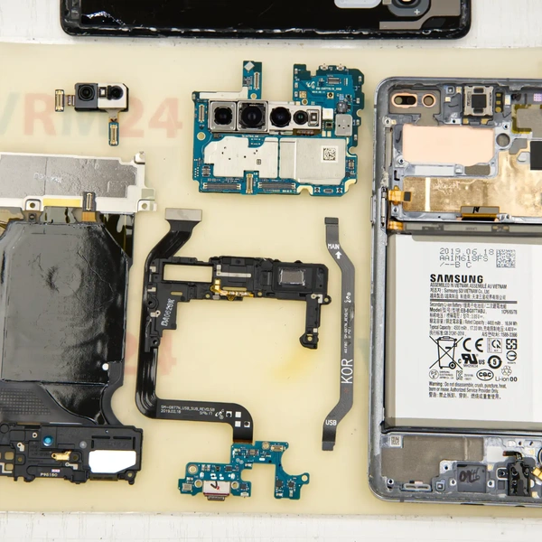 Samsung Galaxy S10 5G SM-G977