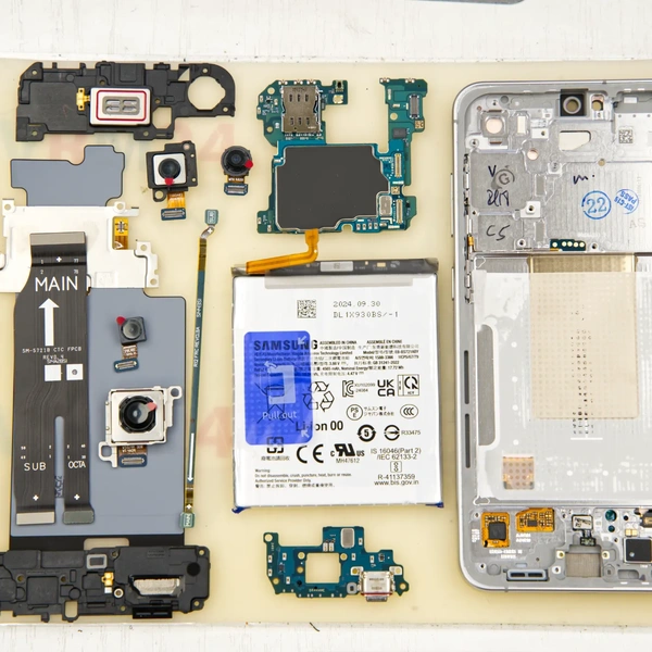 Samsung Galaxy S24 FE SM-S721