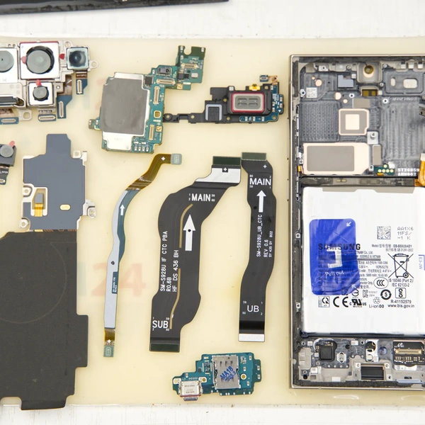 Samsung Galaxy S24 Ultra SM-S928