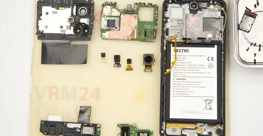 Comment démonter Tecno Camon 19