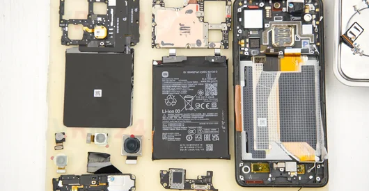 How to disassemble Xiaomi 13 Pro