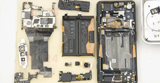 How to disassemble Xiaomi Black Shark 4 Pro