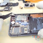 Отсоединяем печатную плату