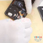 Отсоединяем коннектор