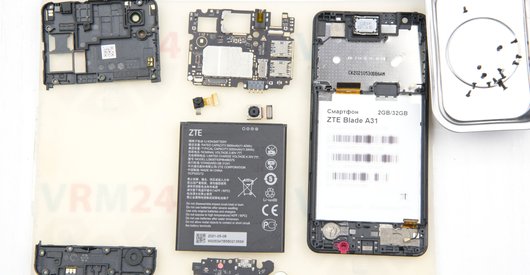 Cómo desmontar ZTE Blade A31