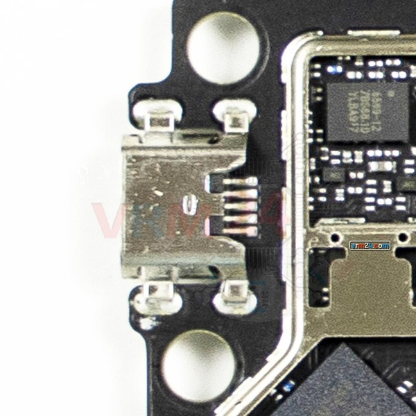 tech-review-of-ZTE Blade L8