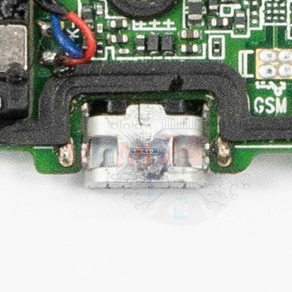 tech-review-of-Philips X586