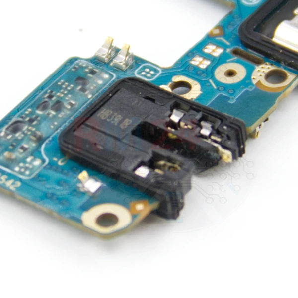 revision-tecnica-de-Realme 11