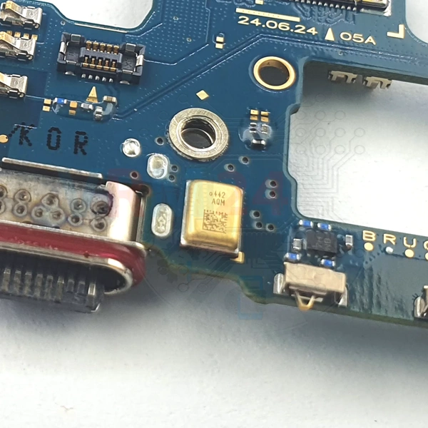 tech-review-of-Samsung Galaxy S24 FE SM-S721